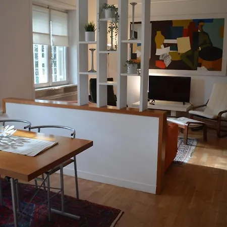 Domus B Corso Francia アパート *