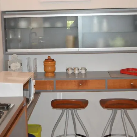 Domus B Corso Francia Apartment Rome