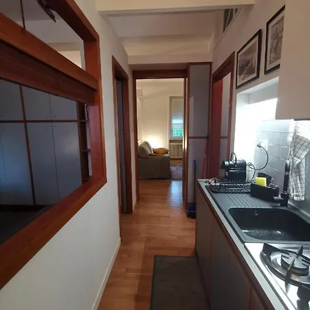 Domus B Corso Francia