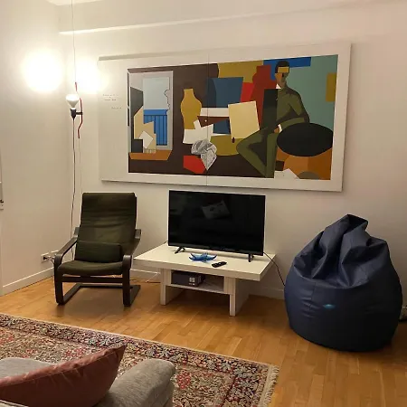 Domus B Corso Francia *