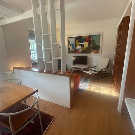 Domus B Corso Francia *