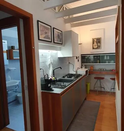 Domus B Corso Francia